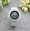 0315 Casual Outdoor Sports Electronic Wristwatch Boys Girls Chocksäker multifunktionell vattentät lysande färgglad ljus dubbel kalenderarmband klocka