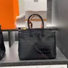 Bolsos de noche de cocodrilo nueva dama Cuero de vaca bolsos de hombro para mujer bolsos de diseñador de alta calidad bolso con cerrojo 2 tamaños populares Cintas populares