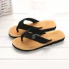 Pantofole per uomini esterni Flip Flip Summer Beach Sandalo Flat Anti-Slip Casual Flat Sandals Manslippers di alta qualità