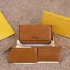 ماركة مصممة رومانية F Wallet Card Bag Ladies ثلاث قطع محفظة Cowwhide Chain Bag Envelope Messenger Bags Crossbody Ver203a