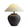 Lampy stołowe ceramiczne lampa retro ręcznie robione lniane abażyste kreatywne sypialnia nocna el dekoracja prosta lampada da tavolo atable
