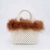 Nxy Torba Wieczorowa Faux Fur Pearl Worka Wieczorowa Kobiety Ręcznie Topen Panele Zroszony Tote Torebte i Torebki Kobiet Cute Torba Na Ramię Dinner Party Nowy 0118