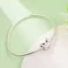 Neue Moments-Schlangenkettenarmbänder aus 100 % 925er-Sterlingsilber mit Schmetterlingsverschluss für Frauen, passend für Pandora-Charms, Perlenschmuck, DIY, 2022, Frühlingsneuheit 590782C01