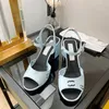 샌들 여성 슬라이드 여성 스커프 슬리퍼 럭셔리 디자이너 신발 하이힐 정품 가죽 레이디 파리 여름 해변 펌프 C99