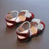 Kinder Sommer Schulschuhe für Mädchen Schwarze Ledersandalen 2021 Kindermode Strass Schleife Sandalen 3 5 7 8 9 10 11 12 Jahr G220523