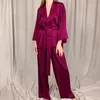 Xikuo Solid Color Piżamy dla kobiet Luźne i wygodne śliskie Satin Cardigan Lace Up Women's Gown Sets Home Suit 220329