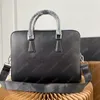 Sac fourre-tout en cuir noir Sacs à bandoulière classiques Porte-documents de haute qualité Sac pour ordinateur portable de grande capacité Hommes Vintage Cross Body Business Bandoulière