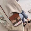 مصمم Burbrerys Woman Hand Handbags حقيبة دلو جلدية على الطراز الأجنبي 2022 راقية على الإنترنت من جلد كتف واحد حقيبة الشبكة الشبكة 18Lil