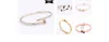 2021 Mode Gold Buchstaben Perle Intarsien Frauen039s Armband Galvani Farbecht Stahl Hand Dekoration Geschenk Berühmte Marke7363372