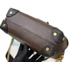 ショルダーバッグハンドバッグ2022新しいソフトレディブラックワイドショルダーストラップメッセンジャーバッグハンドヘルドチェーン女性バッグ最高品質