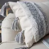 Coussin / oreiller décoratif Maroc Tufted Boho Case Glands tissés Couvre-jetons confortables Housse de coussin douce décorative pour canapé-lit salon
