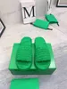 üst moda Kadın Terlik Havlu Slaytlar Süngerler Kauçuk Taban Kalın Alt Çim Yeşil Kırmızı RESORT SÜNGER Sandalet Tasarımcı Bayanlar Slippe S8Q2 #