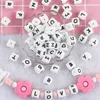 Kovict 12mm 100pcs letras de silicone contas em inglês letra de alfabetismo beads bebê dentrete teethe name personalizado cadeia de chupeta 220815