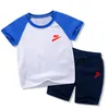 Summer Boy's Clothing Set Baby Boys Clothes Set Sports Children Passar Bomull T Shorts Shorts 2st Infant Kids Toddler Tracksuits