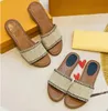 Mode kvinna tofflor vackra scuffs skor sommar strand glidor tjejer platt slipper damer flip flops loafers stickad broderi 01