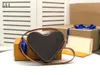 2022 Kobiety najwyższej jakości torba sercowa klasyczne torby na ramię Moda Pakiet Crossbody Pakiet Lady Costepet Telefon Tows torebka portfela portfela