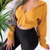 Felpe con cappuccio da donna Felpe Autunno Nero Manica lunga Scollo a V Crop Top Lady Solid Streetwear Fondo allentato Coulisse Zip Up 2022Donna