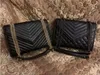 2023 hig saco de aba de qualidade bolsas de luxo bolsas de luxo p￴r -de -sol de couro original bolsas de ombro feminino Moda Medium crossbody bolsa sfdjhj