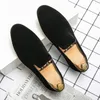 2023 Mocassim Masculino Sapatos de Camurça Falsa Cor Sólida Moda Negócios Casual Festa Diariamente Todos os Jogos Simples Slip-on Clássico Sapatos Clássicos Cp123