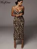 Hugcitar Leopardプリントノースリーブvネックセクシーなミディドレススプリング女性ファッションストリートウェアクリスマスパーティー衣装220613