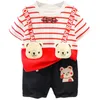 Summer Boy T Kläder Set Love Lines Cotton Material Baby Suits High Quality Short Childres Shirt Spädbarn 2 år gammal Costom 220507