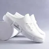 Slippers Coslony Halve schoenen voor Mannen Zomer 2022 Trend Tow Strand Ademend Vliegende geweven antislip mode slijtage