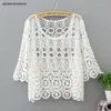 Bloups feminina camisas qiukichonson Blusa de renda branca Mulheres de manga curta Tops de verão Senhoras fofas Hollow Out Crochet Biquíni SunPro