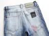 Мужские джинсы мужские жесткие отверстия и патч-эластичная краска брызг из синего шва.