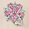 Carino femminile rosa cristallo pietra anello fascino argento colore sottile matrimonio s per le donne delicato sposa fiore zircone fidanzamento 220719