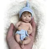 Muñecas de palma de 6 pulgadas Silicona sólida suave Bebe Reborn Handmaded Lovely Molls Estrés Alivio Juguetes 220630