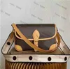 ヴィンテージ牛革ダイアンバゲットショルダークロスボディバッグ最高品質のデザイナーの高級ハンドバッグオデオントートレディフラップ財布女性メッセンジャーバッグ財布