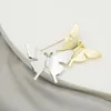 Szpilki broszki kreatywny złoty srebrny kolor motyla broszka moda prosta owad metalowy płaszcz szalik akcesoria świąteczne biżuteria