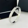 braccialetto di fascino amore bracciali firmati braccialetto d'oro argento lettera in acciaio inossidabile gioielli di moda colorfast donna mens natale giorno del ringraziamento coppia braccialetto