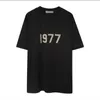 1977 펠트 레터링 티셔츠 남성 티셔츠 캐주얼 오버 사이즈 반소매 티 남성 여성 힙합 스트리트웨어 MG220029