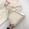 Sacs de soirée Petit sac porté main de haute qualité Femme Été 2022 Niche Banlieusard Épaule Messenger Mini Simple Shell BagSoirée