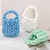 Bolsos de estilo coreano INS, bolso tejido de Material de hilo islandés hecho a mano de alta calidad, bolso de hombro cuadrado de viaje tejido con nubes gruesas