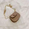 Весенняя мода текстур цепь мессенджера седло Сумка мода простая популярная мини -сумка для мини -плечо женщин