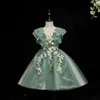 Abiti da ragazza Corto Tulle Junior Damigella d'onore Vestito da festa per ragazze Fiore A-Line Principessa verde Abito da sposa per il compleanno di una bambinaGirl's