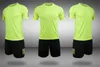 Hot 2022 Men Design Custom Soccer Courseys Thets Men's Mesh Training Suit Loom Custom Logo Plus مع Shorts Football Wear مجموعات كرة القدم الرياضية