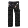 Pantaloni cargo da uomo Pantaloni lunghi multitasche larghi casual Pantaloni mimetici da uomo militari da strada Plus Size 44 220330