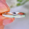 Bröllopsringar Stapling Blue White Imitation Fire Opal för män Kvinnor Minimalistisk tunn ring Golden Engagement Jewelrywedding Rita22