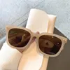 Солнцезащитные очки винтажные коричневые негабаритные квадратные женщины 2022 марки декор. Желебные заклепки красный прямоугольник солнце