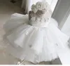 Abiti da ragazza Vestito da battesimo nato per bambina Bianco Prima festa di compleanno Indossare fiore 3D Abito da battesimo per bambini Vestidos da sposa