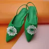 Fashion-2022 large sandals two wear sunflower diamond button Baotou flat sandals