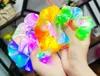 Scrunchies per capelli con LED Abbigliamento da palcoscenico Copricapo da rave Illumina la coda di cavallo in raso al neon Elastici per capelli Luminoso Anello per capelli incandescente per le donne Festa di compleanno della ragazza Bomboniera