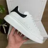 En Kaliteli Erkek Rahat Ayakkabılar Bayan Lace Up Hakiki Deri Düz Siyah Beyaz Kırmızı Pembe Sneakers Ile Kutu X220402