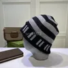 Designer Jacquard Letra Feianos Caso Casal Inverno Feio quente de alta qualidade O crânio respirável Cap Men Mulheres Caps