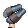 Designer slides waterkant muilezel mannen slides rubberen glijbaan zomer strand sandaal vrouwen slippers gestreepte causale slippers met doos 38