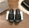 디자이너 2022 New Men 's Sandals Ladies Luxury Slippers 클래식 플로럴 다 마스크 슬리퍼 플랫 가죽 고무 플랫폼 플립 플롭 기어 고품질 샌들