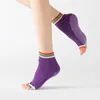 Frauen halbe Zehe Ballett Yoga Socke rutschfeste Peep halbe fünf Finger Sport Socken5270260